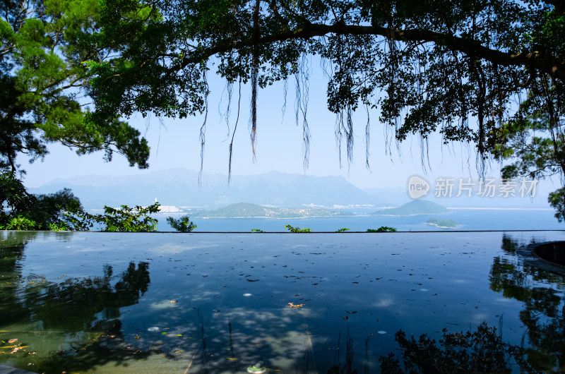 香港中文大学校园天人合一网红景点水景