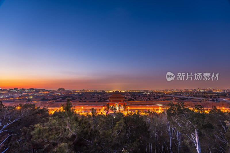 北京故宫清晨全景