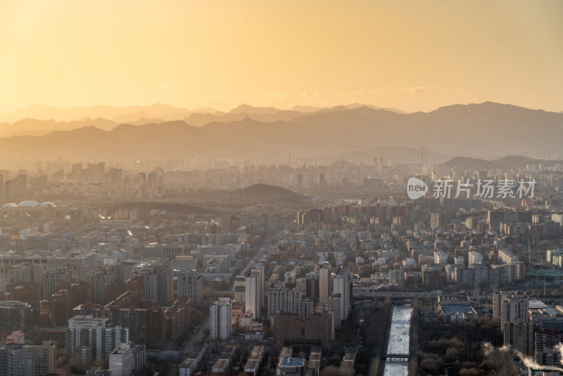 北京远眺西山日落风景