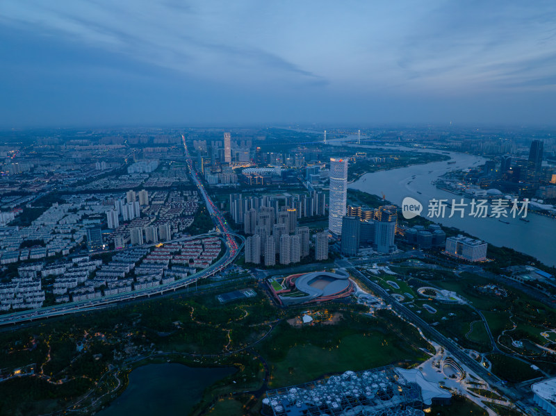 航拍上海城市夜景卢浦大桥世博园