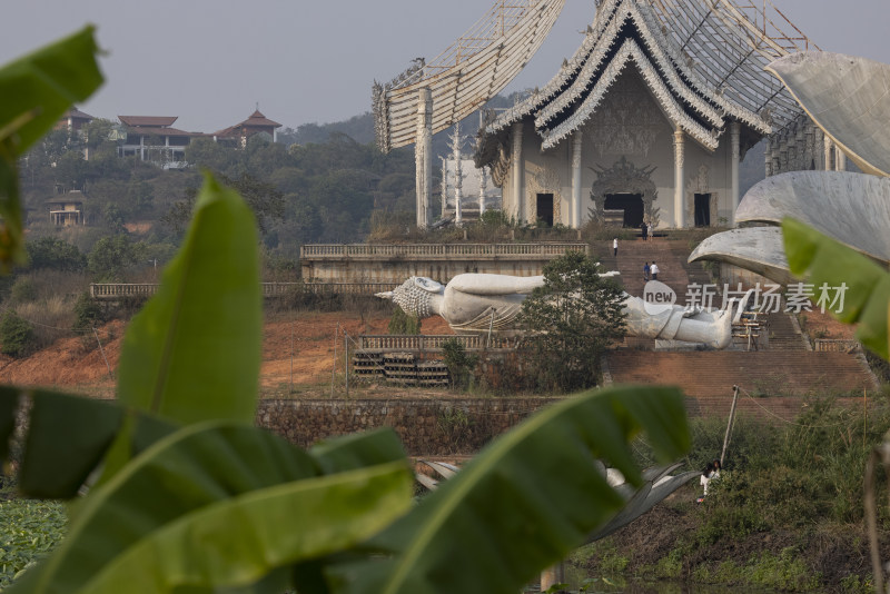 西双版纳失落的佛寺