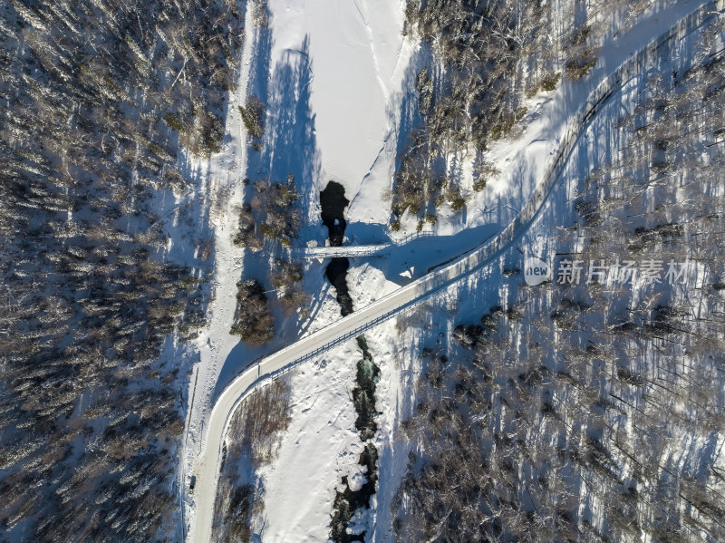 新疆北疆阿勒泰喀纳斯冬季雪景童话世界航拍