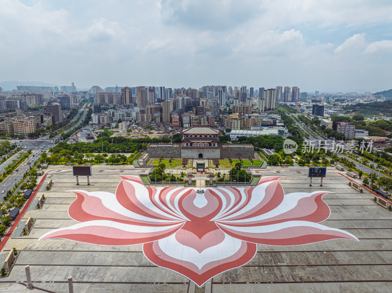 航拍夏季白天广东揭阳著名景点揭阳楼风光