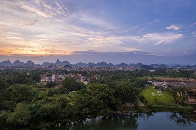 桂林漓江城市风景及自然风光日落晚霞航拍