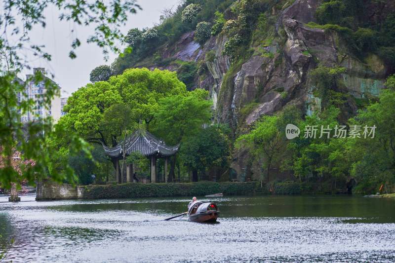 浙江绍兴东湖风景区