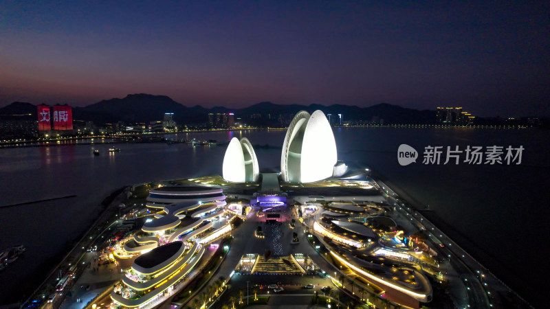 珠海日月贝大剧院夜景航拍图