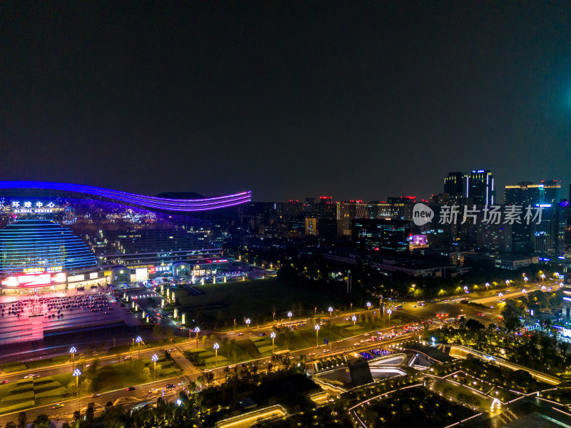 成都环球中心周边建筑夜景航拍图