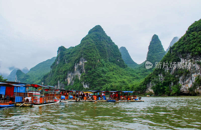 桂林阳朔漓江山水风光