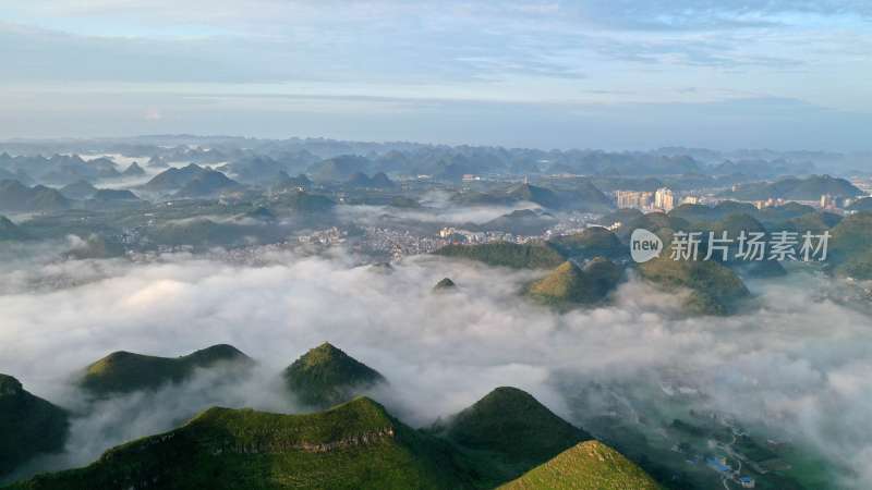 唯美山川意境连绵山脉 山峦叠嶂云雾缭绕