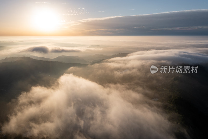 成都龙泉山日出云海航拍