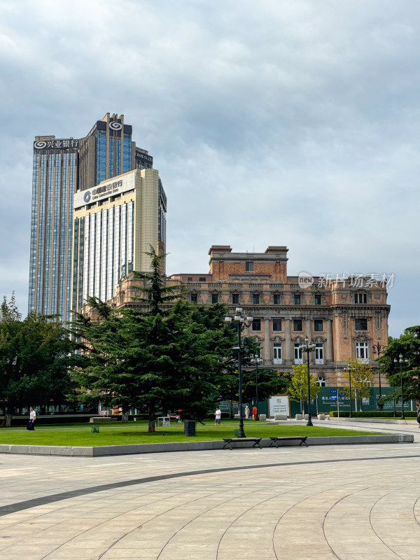 辽宁大连中山区中山广场城市建筑风光