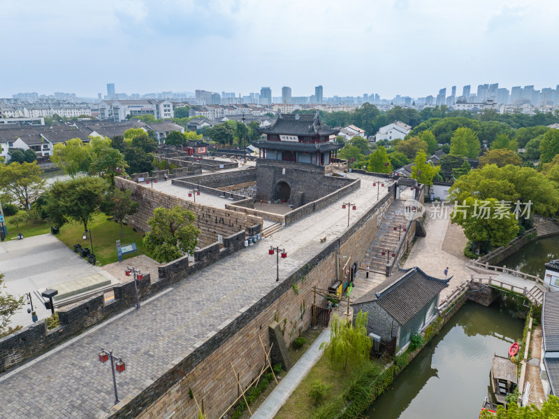 航拍苏州盘门景区中式园林建筑苏州古城