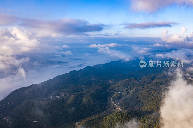 巫山云海，巫山县城，长江三峡