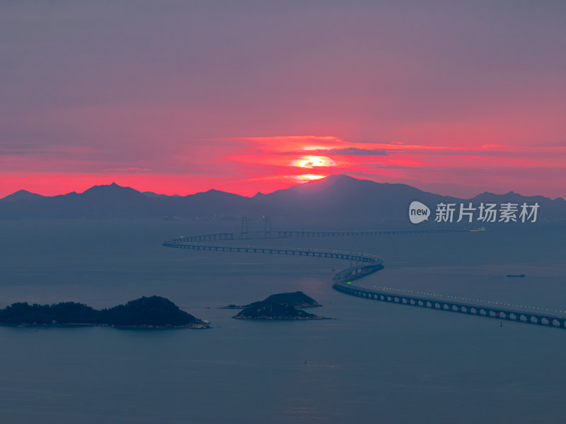 港珠澳大桥日出航拍