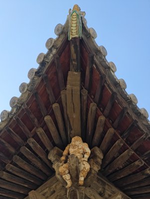 山西晋城青莲寺古建筑斗拱细节特写