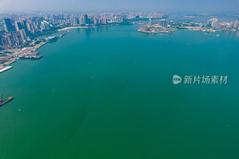 广东湛江广州湾高楼建筑航拍摄影图