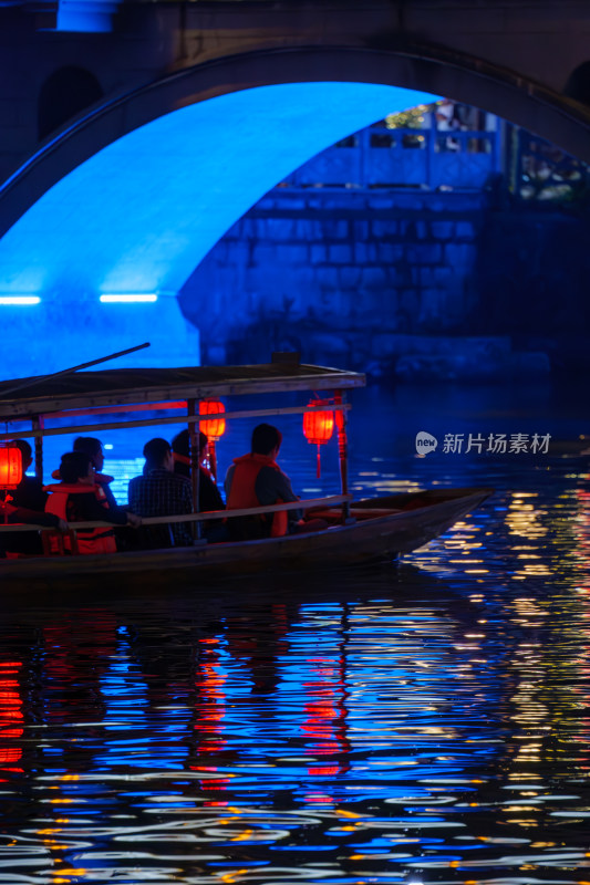 湖南湘西凤凰古城夜景