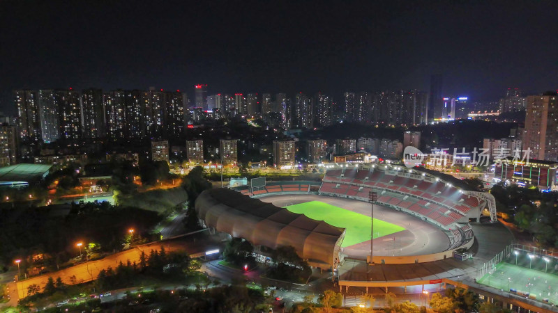 四川自贡南湖体育中心夜景