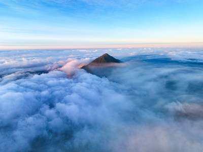 印度尼西亚伊真火山