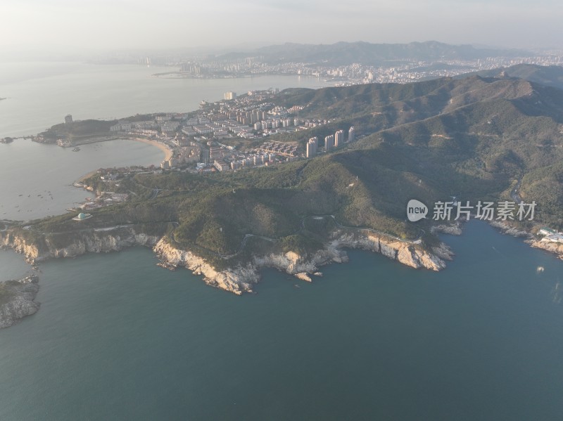 威海市猫头山环海路刘公岛山海城市风景