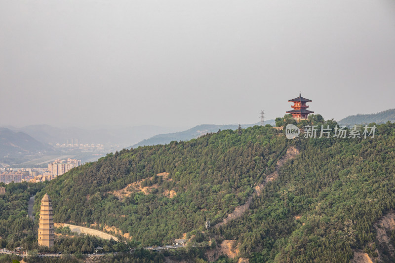 陕西延安宝塔山宝塔岭山寺塔摘星楼