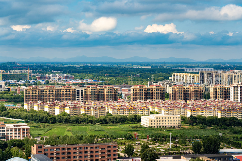 新建中的城乡