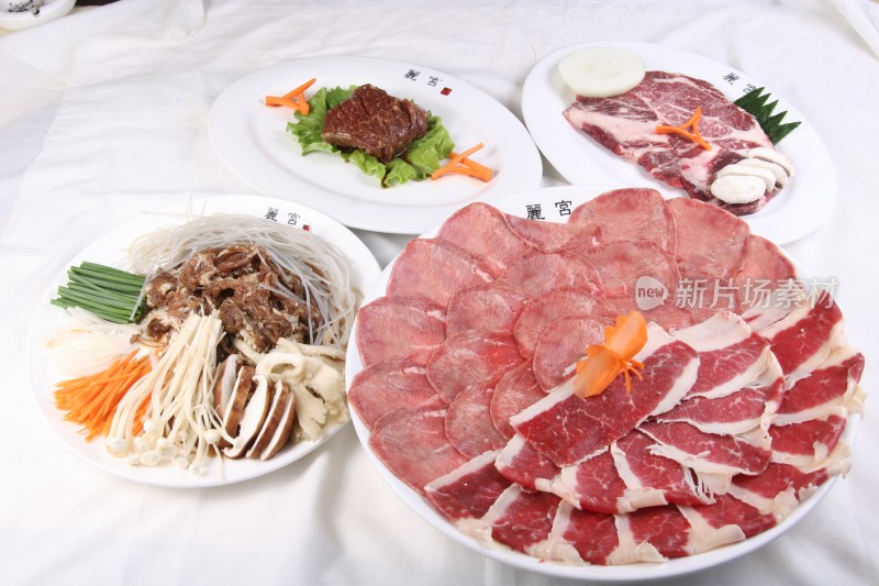 烤什锦牛肉火锅套餐