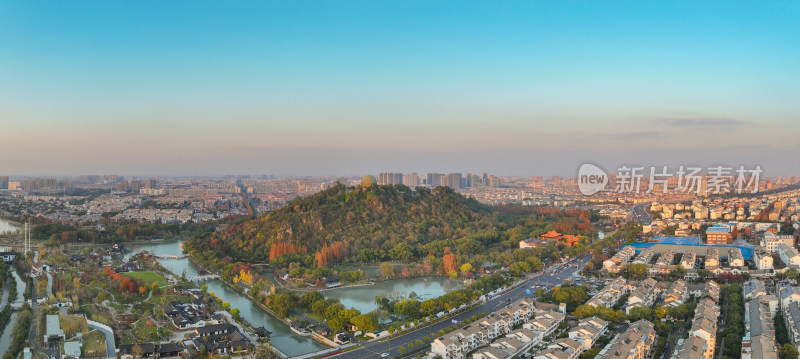 航拍昆山城市秋冬夕阳风光