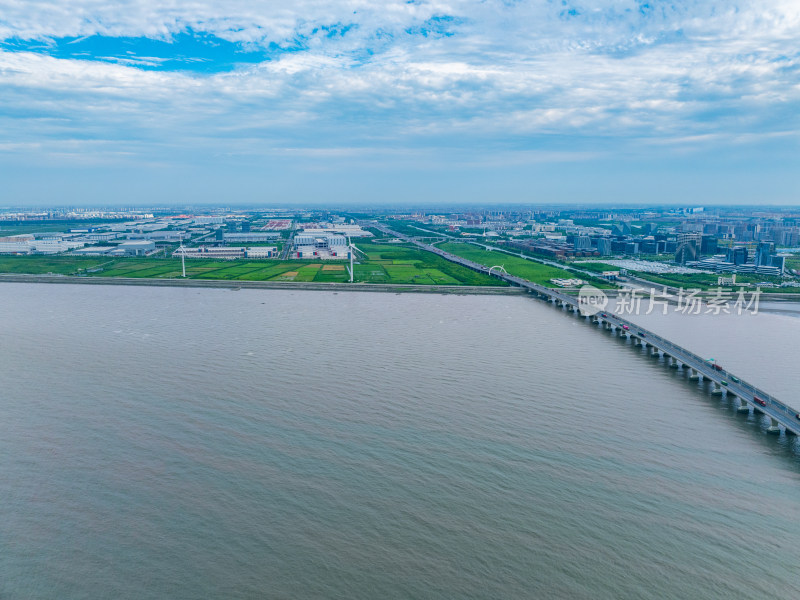 航拍上海奉贤南汇新城海滩临港滴水湖