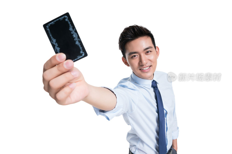 年轻商务人士使用信用卡