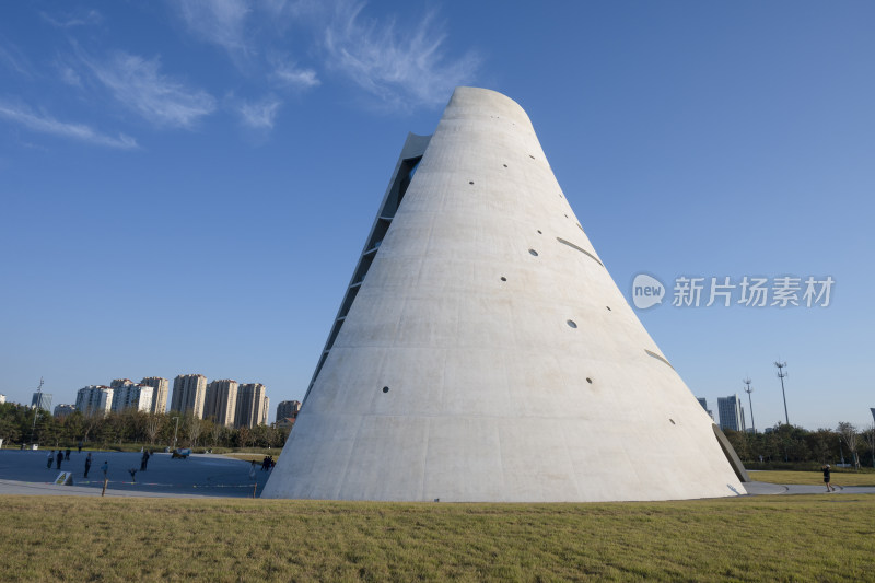 烟台开发区新地标时光塔建筑风光全景