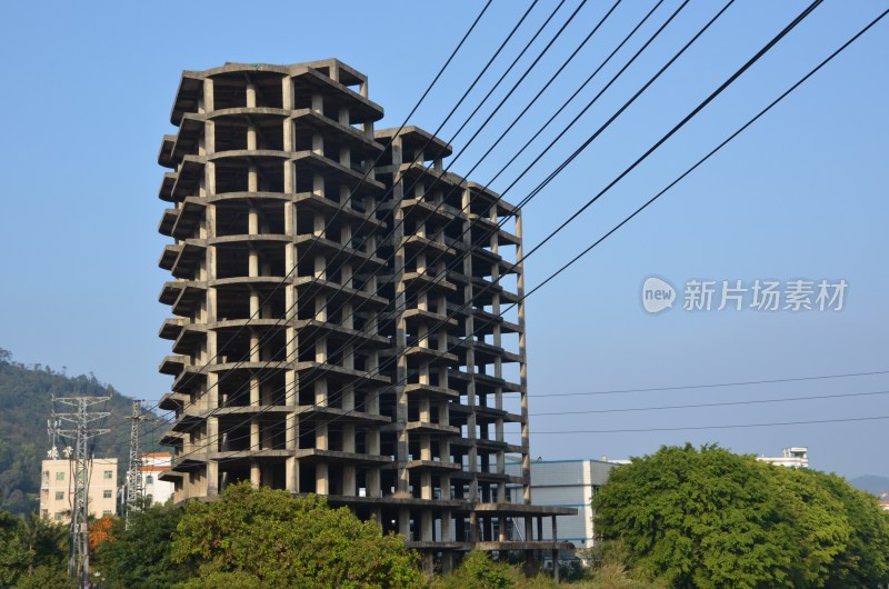 广东东莞：烂尾楼建筑