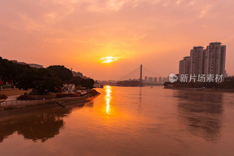 福州三县洲大桥日落晚霞