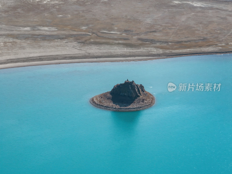 西藏山南羊卓雍措圣湖神湖蓝色高空航拍