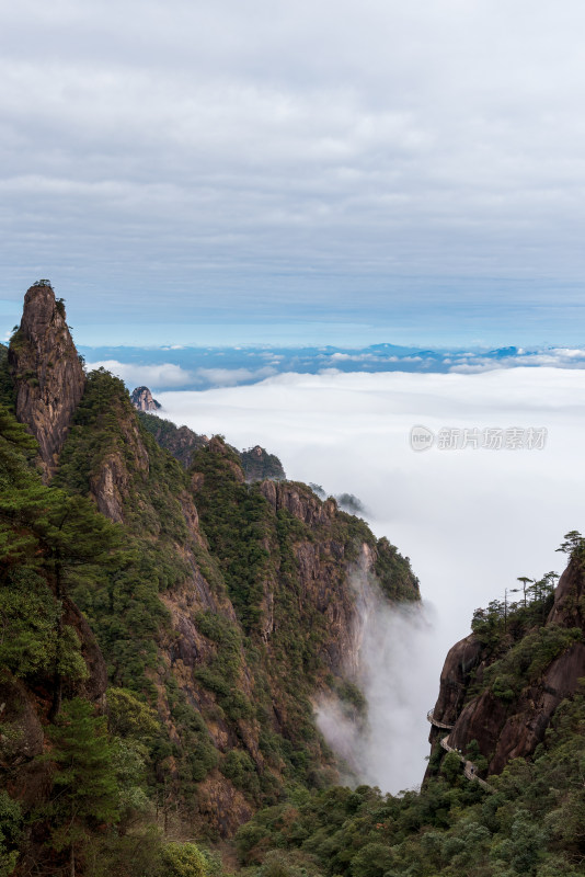 江西上饶三清山山峰云海自然风光