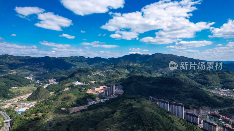 贵州大山山川森林蓝天白云航拍图