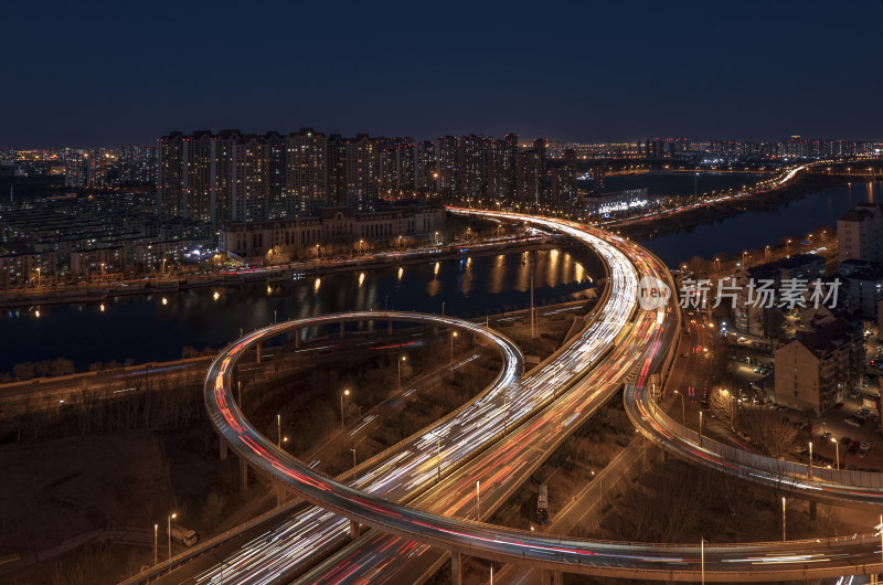 晚高峰天津立交桥车流街道交通夜景航拍