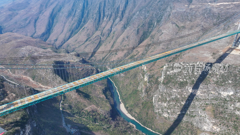 贵州花江峡谷大桥建设