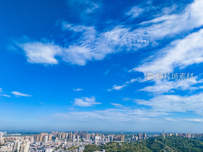 泸州城市大景蓝天白云航拍图