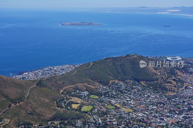 南非开普敦，桌湾Table Bay，俯瞰城市风景