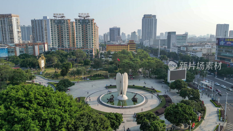 航拍广西北海北部湾广场