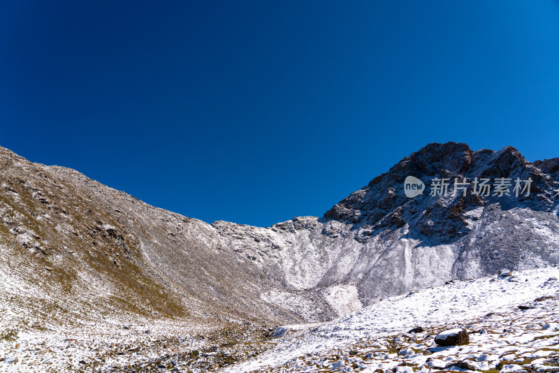 青海祁连风景区的秋色