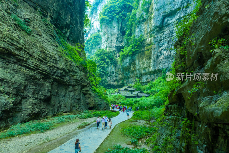 重庆武隆天坑天生三桥