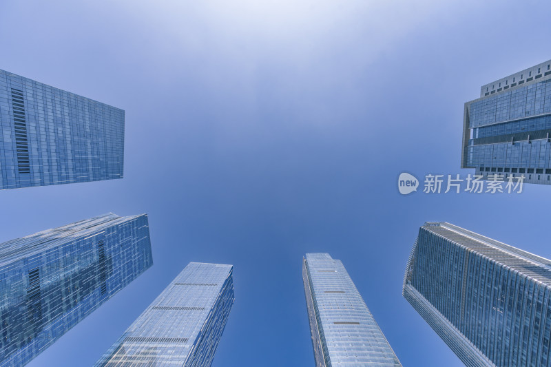 江苏南京-仰望蓝天下的超高层写字楼