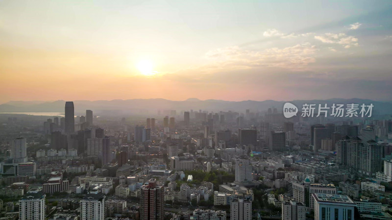 云南昆明城市风光航拍图