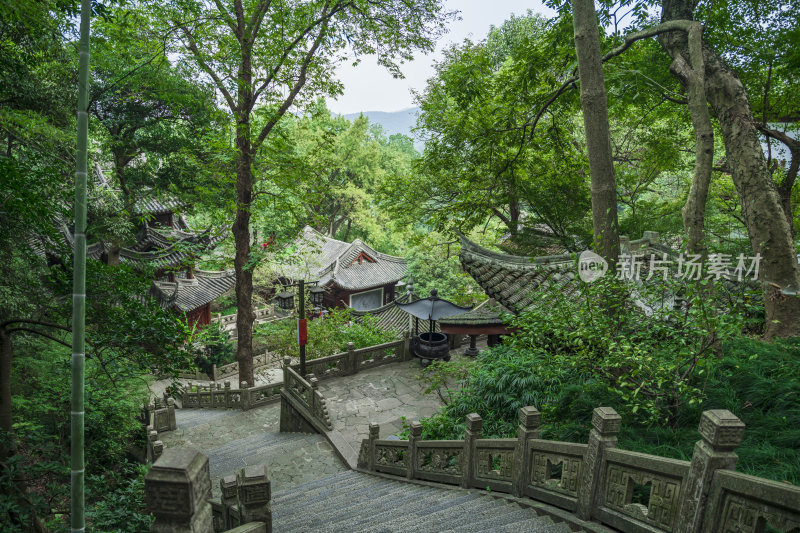 杭州飞来峰韬光寺古建筑风景