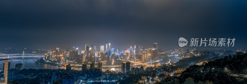 夜景中的繁华都市全景/重庆夜景