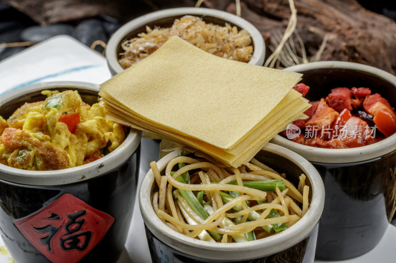 传统晋菜豆面煎饼四大缸