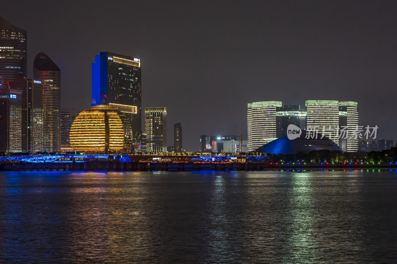 杭州钱江新城城市阳台夜景