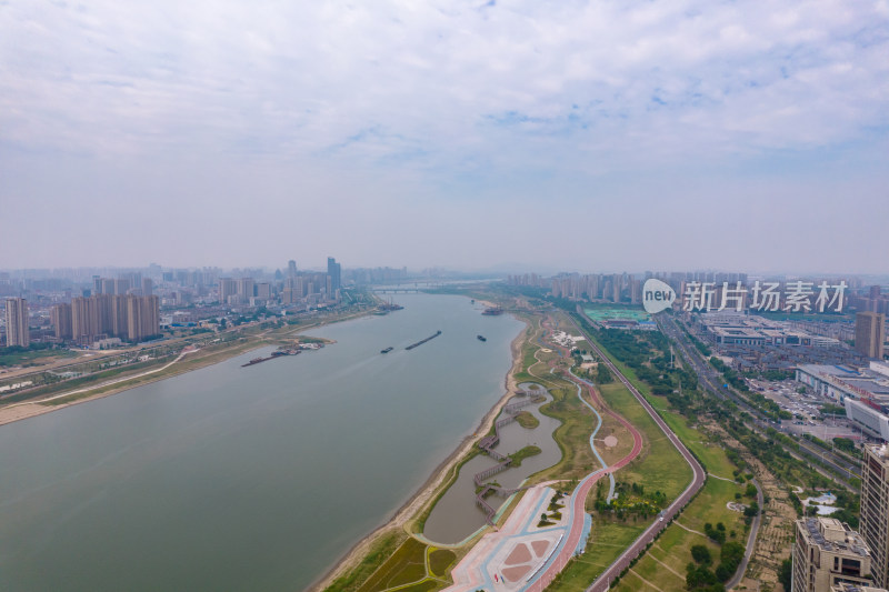 安徽蚌埠城市大景淮河风光航拍图